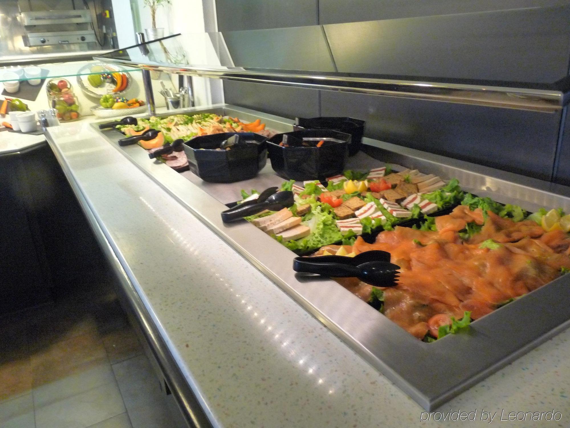 Hotel Restaurant L'Eskemm St Brieuc-Tregueux Bagian luar foto
